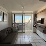 Apartamento Praia de Iracema com vista para o mar
